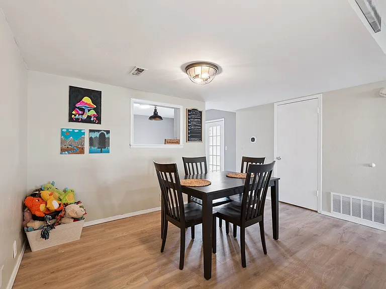 9605 Hefner Village Blvd — Photo 8