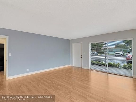 3rd image of 3200 NE 10th St APT 6