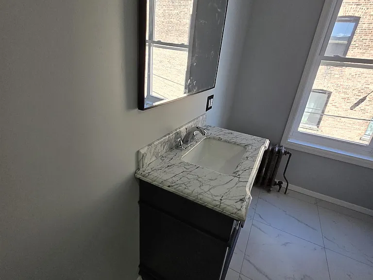 236 Fulton Ave — Photo 13