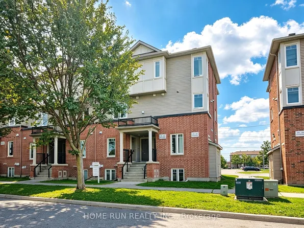 274 Espin Hts, Ottawa, ON K2J 0Y8