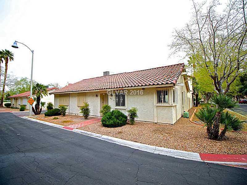 1st image of 833 Spyglass Ln