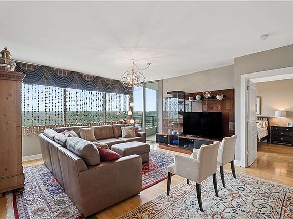 3rd image of 700 Park Regency Pl NE APT 1501