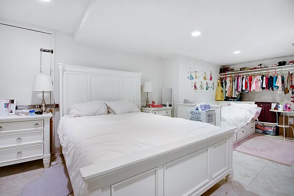 Rented by LG Fairmont Group | media 4