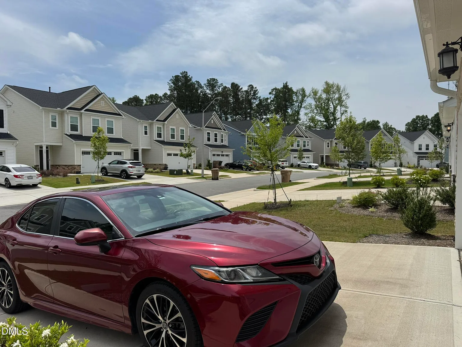 3 bed, 2.5 bath, 2000 sqft, $2,145 — Photo 4