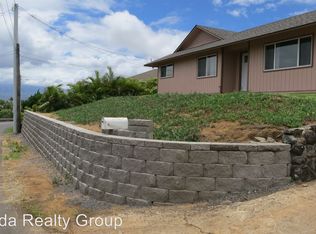 195 Ku Dr, Wailuku, HI 96793