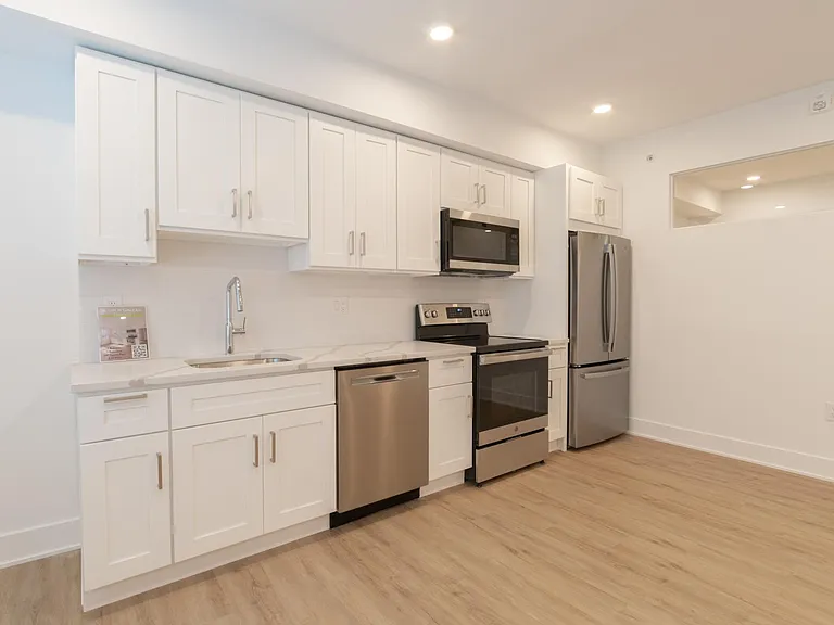 1201 W Girard Ave — Photo 78