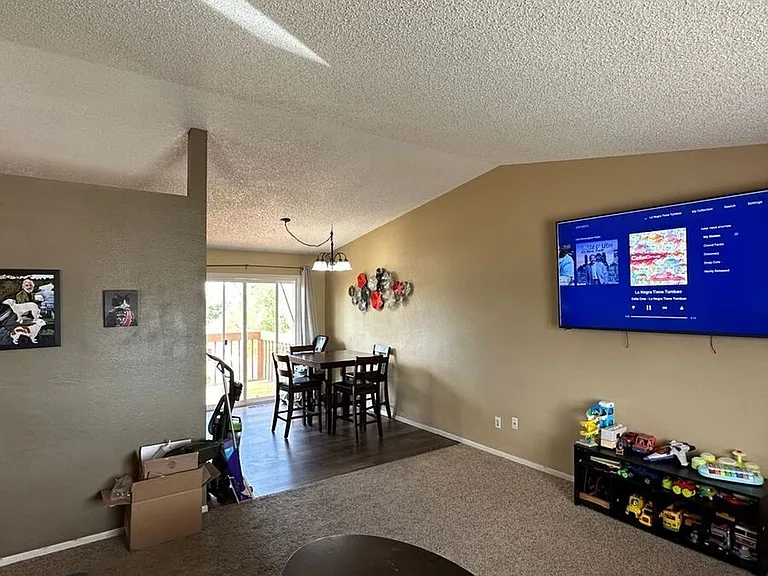 7345 Handcraft Ct — Photo 10