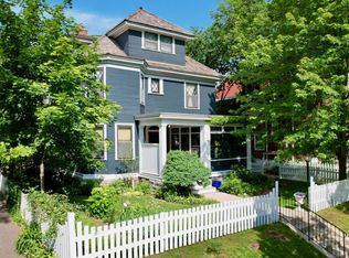 2204 Aldrich Ave S, Minneapolis, MN 55405