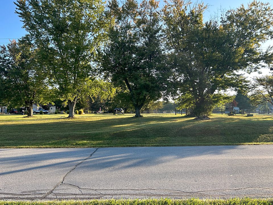 1st image of 1188 E Santee Dr