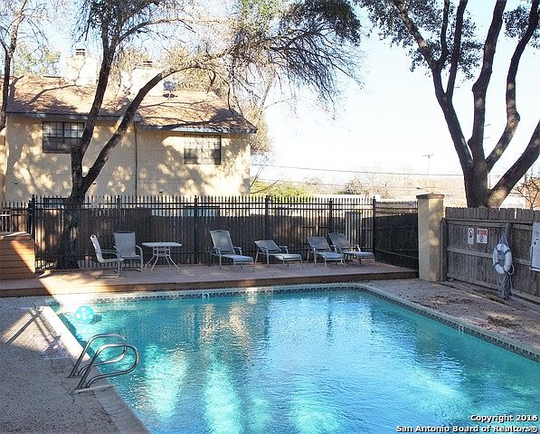 1st image of 12121 El Sendero St