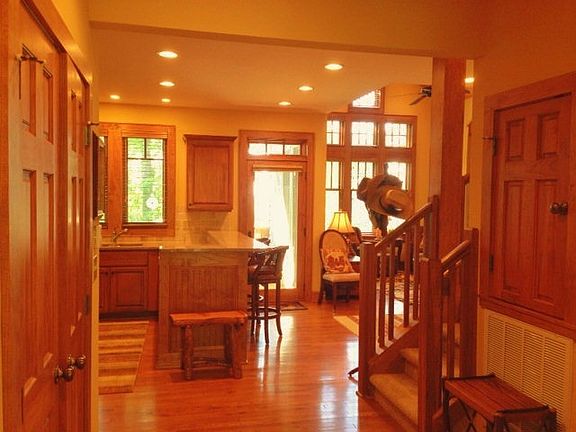 3rd image of 195 Whispering Woods Ln