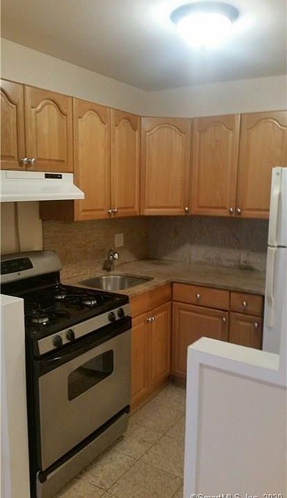 2nd image of 99 Prospect St #4I