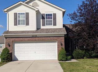 2288 Trophy Dr, Marysville, OH 43040