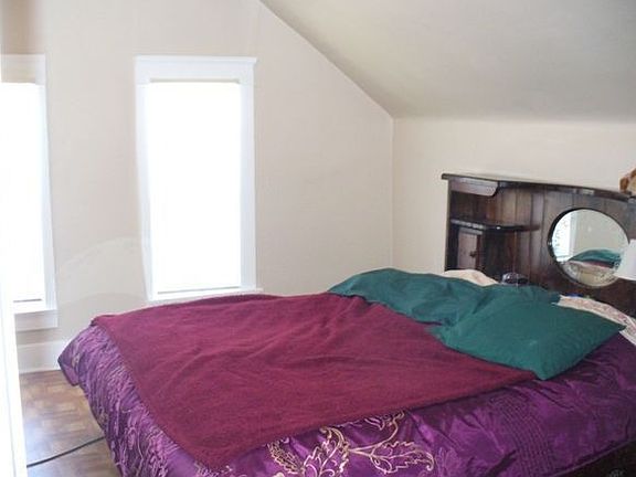 Home for Sale in Quincy, IL $74,900