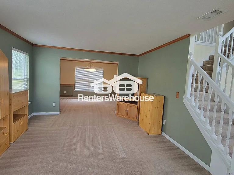 118 Laughlin Dr — Photo 13