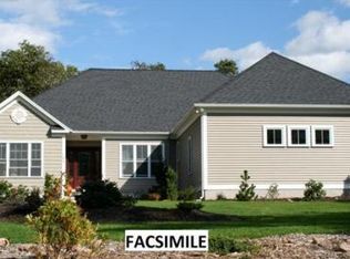 55 Shaw Rd, Little Compton, RI 02837