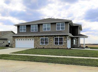 4414 W 77th Pl, Merrillville, IN 46410