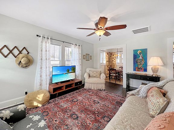 5th image of 1006 Palm Blvd