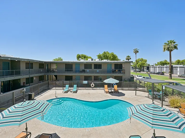 Cornell Apartments — Photo 52
