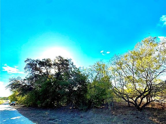 4th image of 6052 Tenny Creek Rd