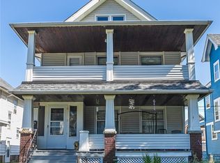 2215 W 101st St, Cleveland, OH 44102