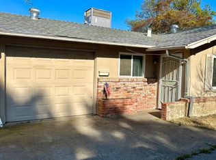 749 W C St APT A, Dixon, CA 95620