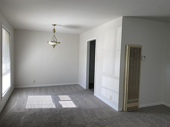 4th image of 311 Fairway Dr
