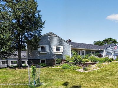 4426 Barton Rd, Lansing, MI, 48917