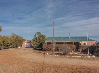 1 Moon Cir, Edgewood, NM 87015