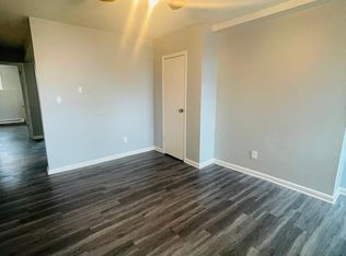 136 Hamilton St #1, Albany, NY 12207