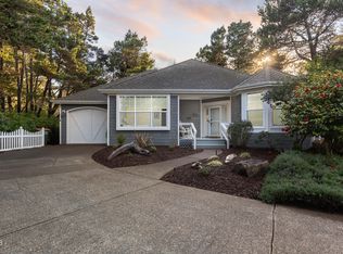 6315 SW Arbor Dr, South Beach, OR 97366