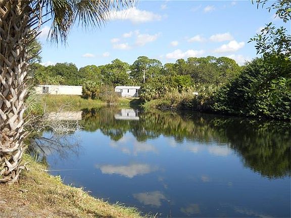 5th image of 7592 Pierre Cir