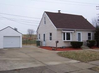 3965 S 5th Pl, Milwaukee, WI 53207