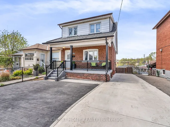 12 Porter Ave, Toronto, ON M6N 2G9