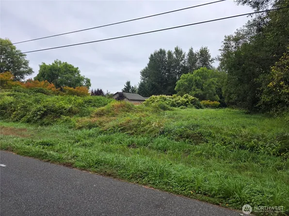 1003 12th Avenue SW, Puyallup, WA 98372