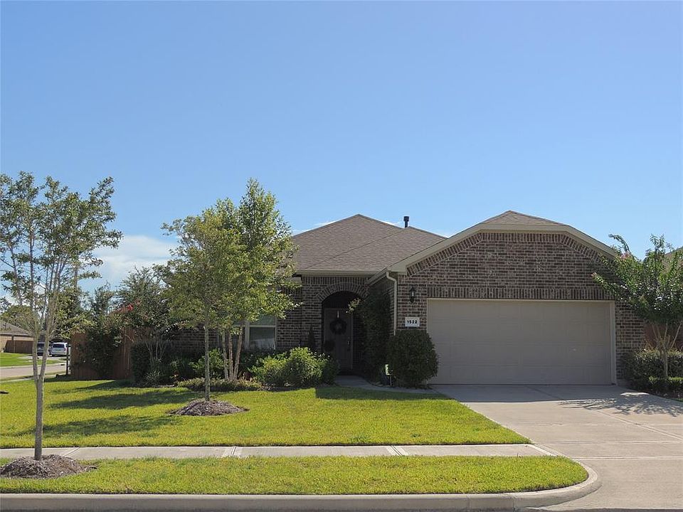 1st image of 1522 Tuscan Village Dr