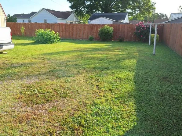 206 N Mccaskey Road, Williamston, NC 27892