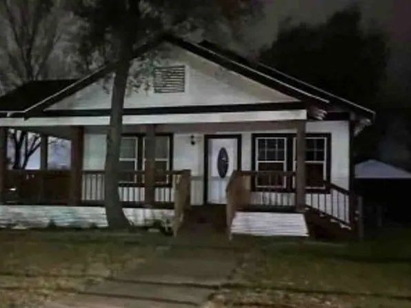 2420 N Beaton St, Corsicana, TX 75110