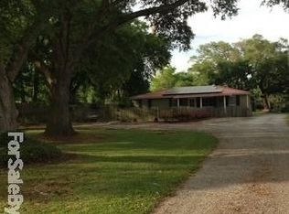 5514 Veterans Memorial Dr, Abbeville, LA 70510