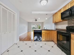 186 Stillwater Ave APT 113, Stamford, CT 06902