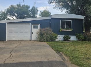 1112 E 4th St, Atlantic, IA 50022