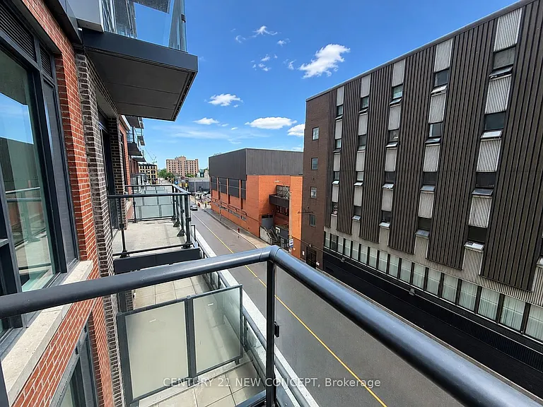 75 James St S #416 — Photo 16