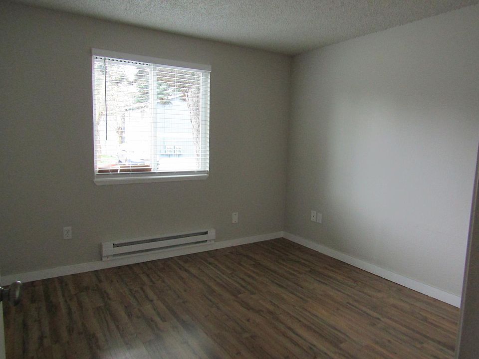 2nd image of 5508 Chicago Ave SW #C3eb0009b