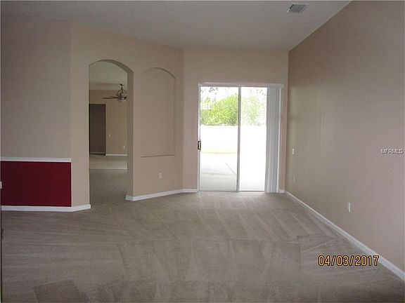 3rd image of 7915 Blackhill St