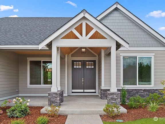 4th image of 2408 58th Avenue NW