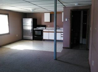40 Main St APT 3, Oakland, ME 04963