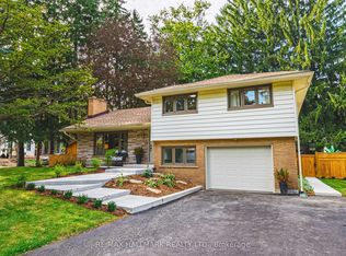 189 Taylor Rd, Hamilton, ON L9G1P3