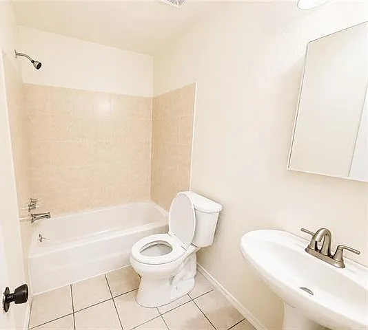 805 Terry Pkwy — Photo 13