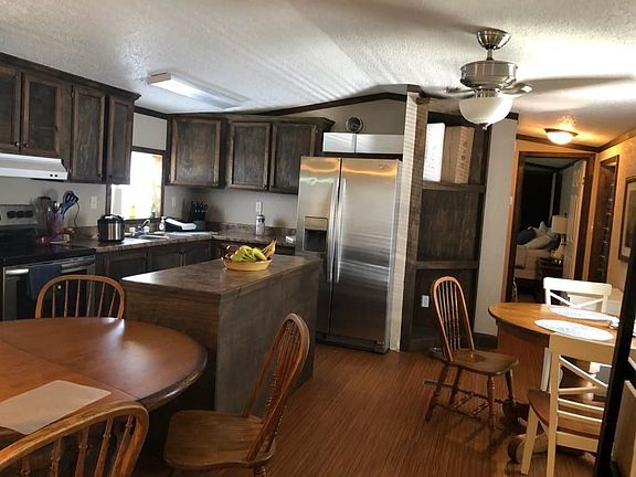 3rd image of 1681 County Road 5005