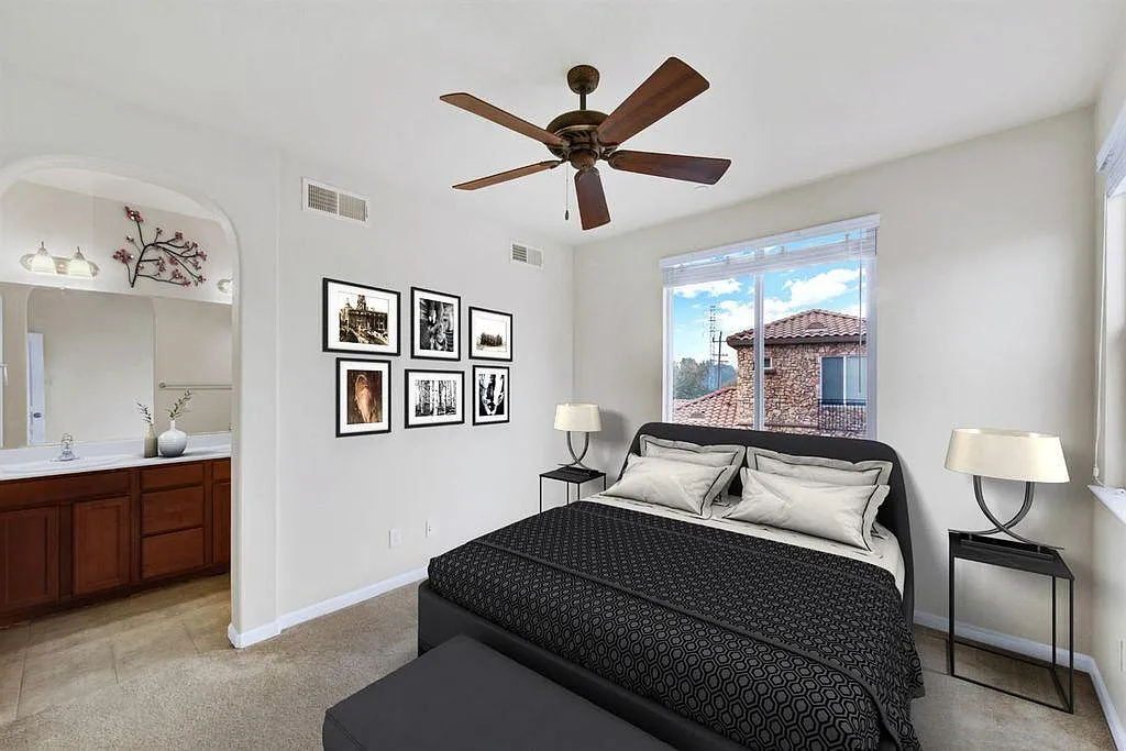 2580 W El Camino Ave — Photo 4